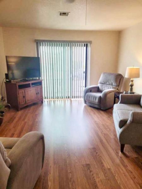 1st Floor Condo in the Desert w/ Pool, Spa & BBQ